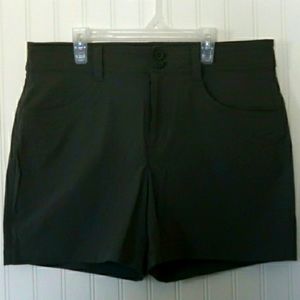 Eddie Bauer Womens Active Sporty Chino Shorts Size l2 Green